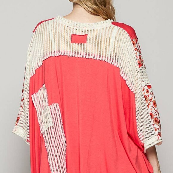 26. POL Peach Floral Patchwork V- Neck Oversized Top - Picture 3 of 3